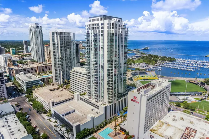 301 1st St S #1607, FL