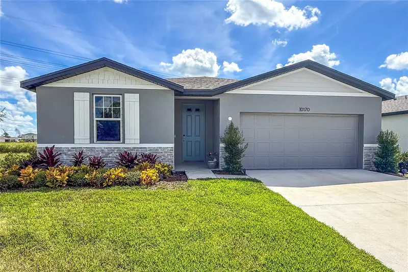 10170 Daybreak Gln, FL
