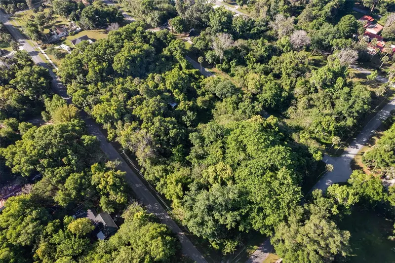Lot 15 Quebec Ave, FL