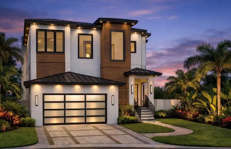 678 Geneva Pl, FL