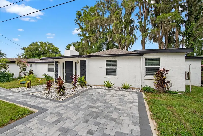 5028 School Rd, FL