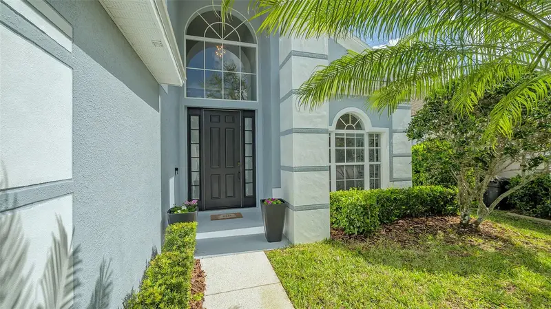 6433 Blue Grosbeak Cir, FL