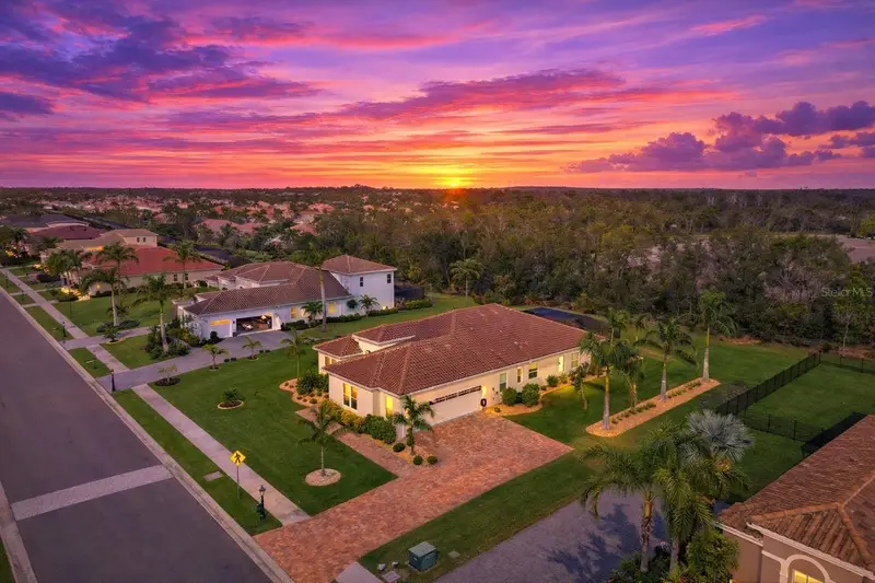 503 167th Blvd E, FL