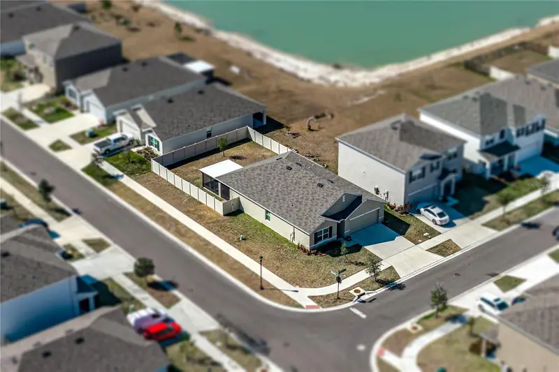 2741 Gardiner Ln, FL