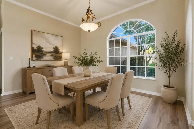 915 Vista Verde Ln, FL