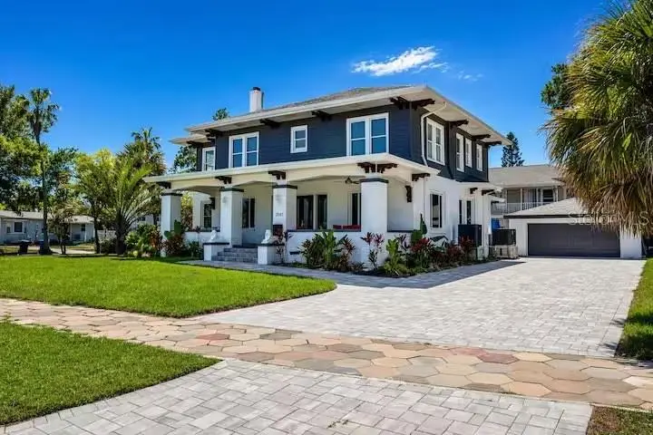 2041 Beach Dr Se, FL