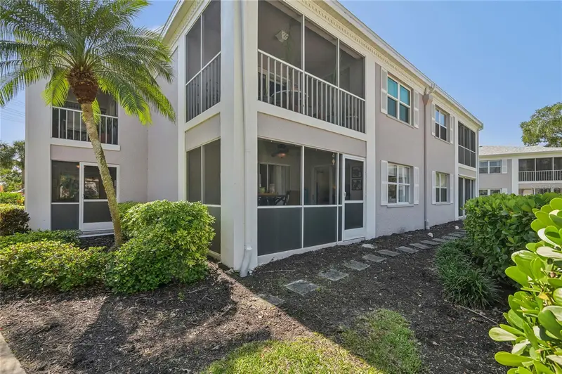 5647 Sheffield Greene Cir #29, FL