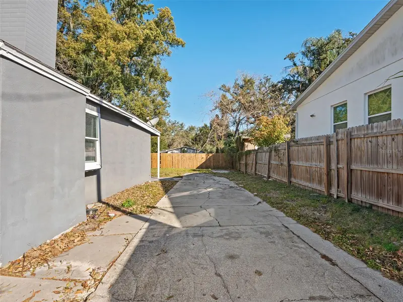 3622 E Mohawk Ave, FL