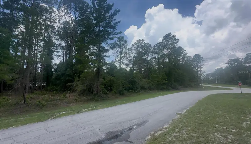 107 S Georgetown Point Rd, FL