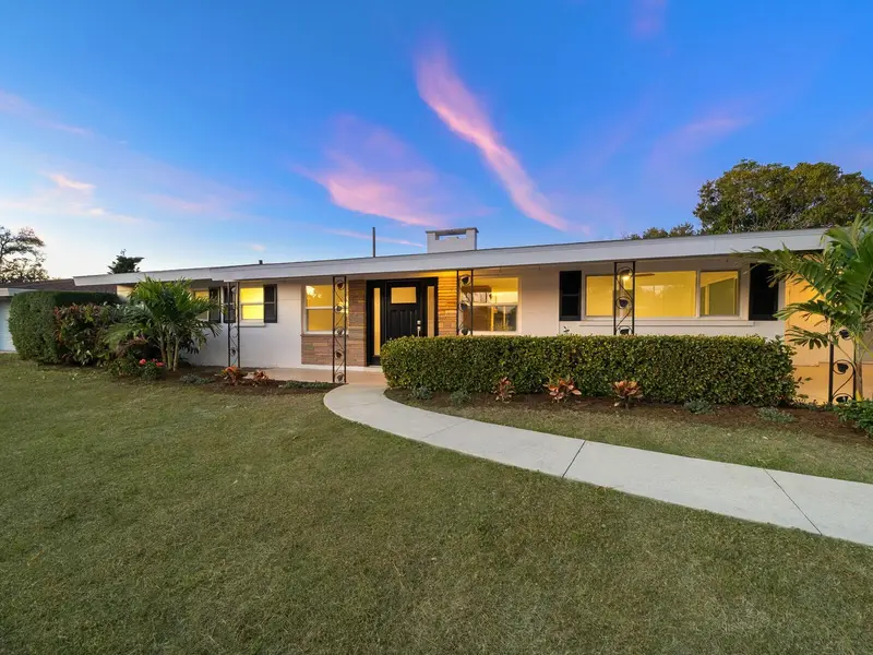 2551 Hibiscus St, FL