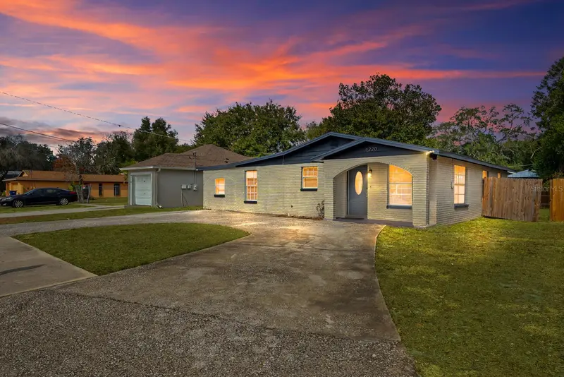 4220 E Powhatan Ave, FL