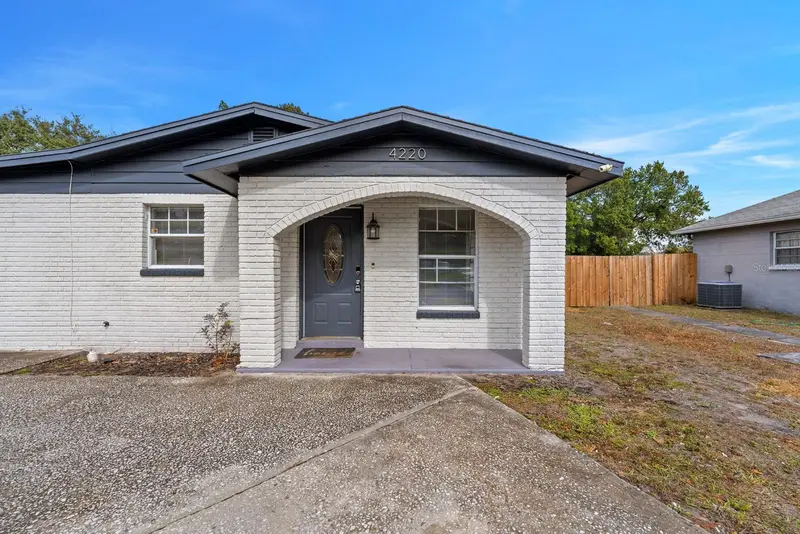 4220 E Powhatan Ave, FL