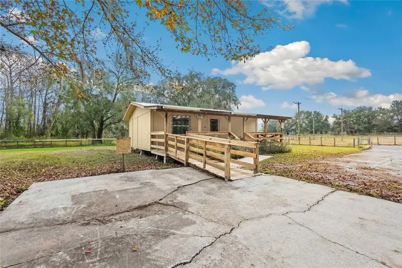 1499 Sr 50, FL