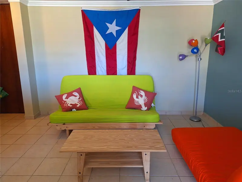 Costamar Beach, Calle El Charlie, Bo. Mediania Alta #101, PR