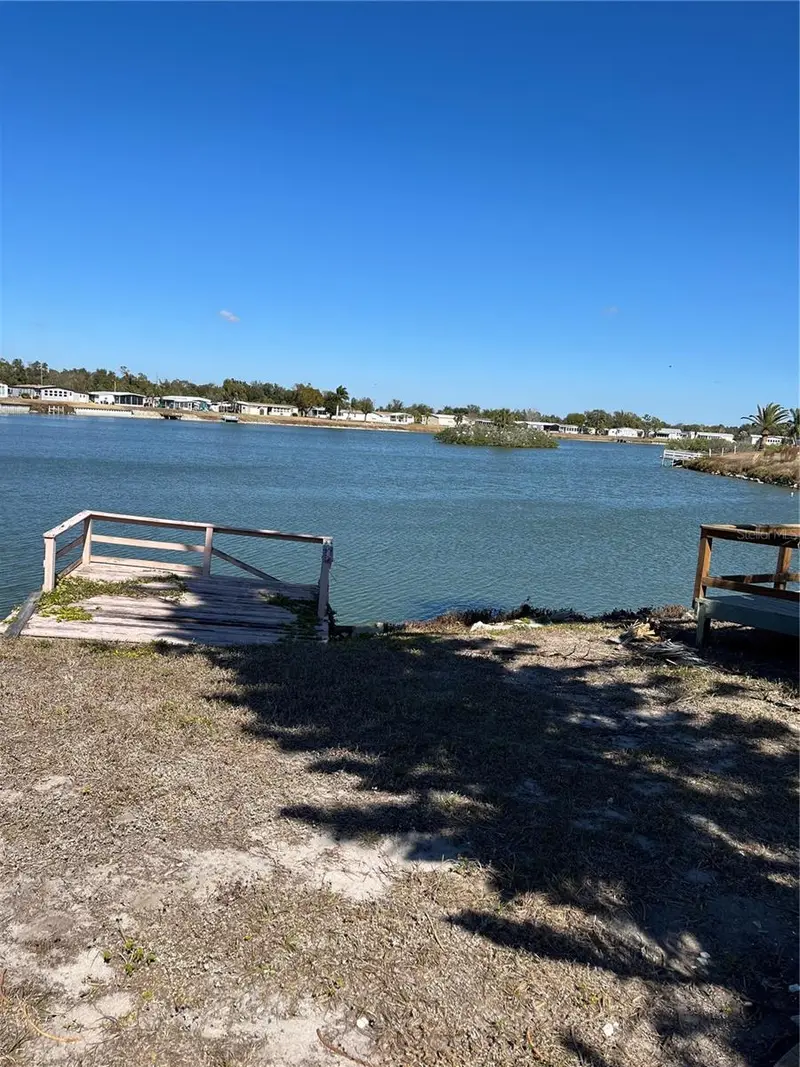 2820 Penguin Ln, FL