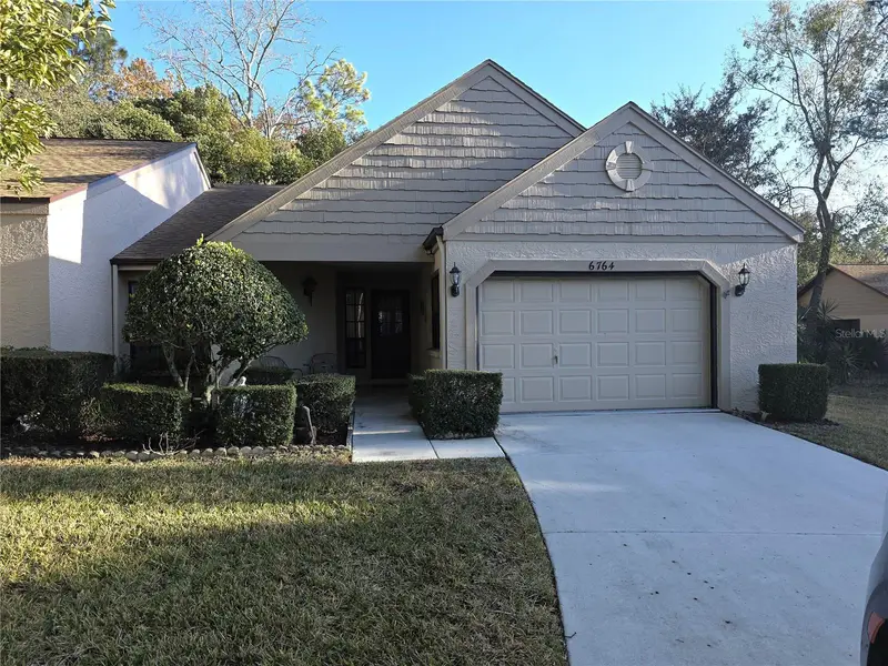 6764 Pearleaf Ct, FL