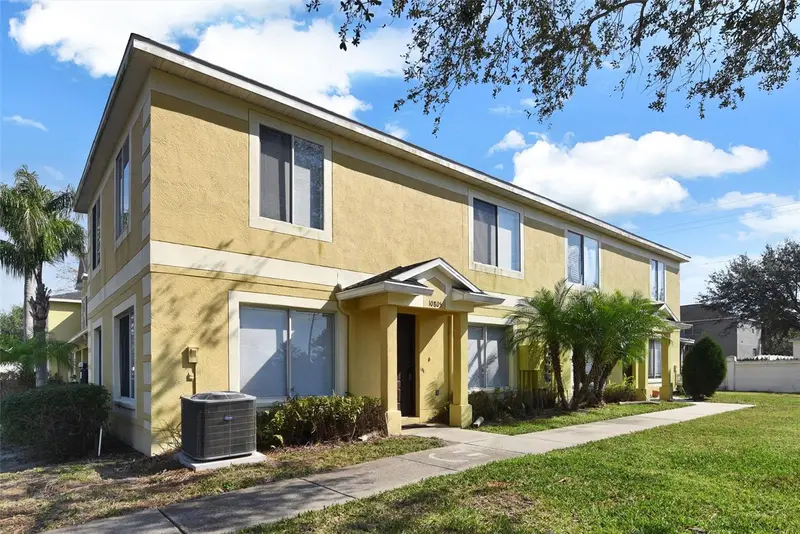 10805 Keys Gate Dr, FL
