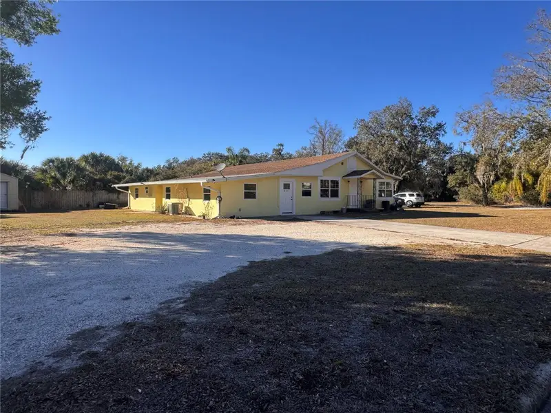 227 Smith Ave, FL