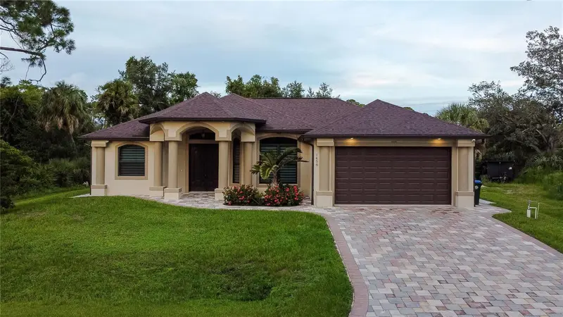 1458 Mincey Ter, FL