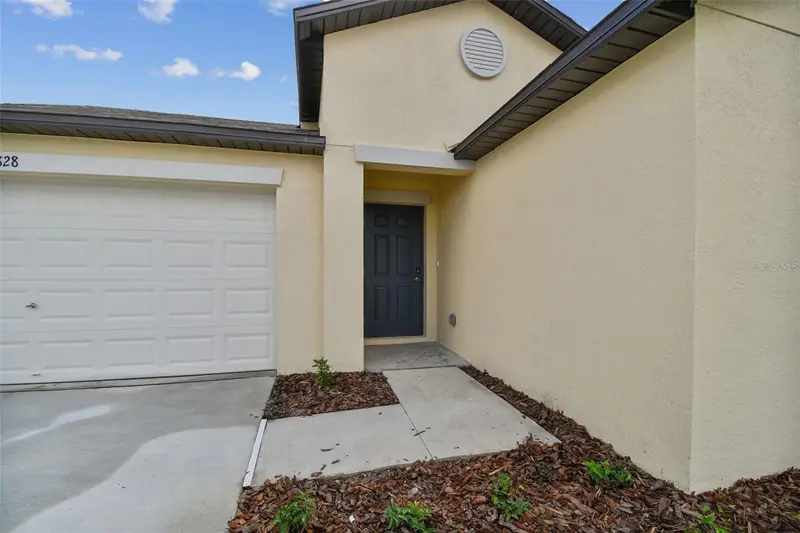 9828 Branching Ship Trace Trce, FL