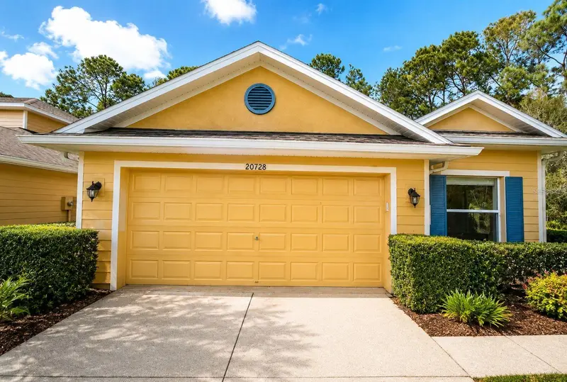 20428 Harvest Oak Ct, FL