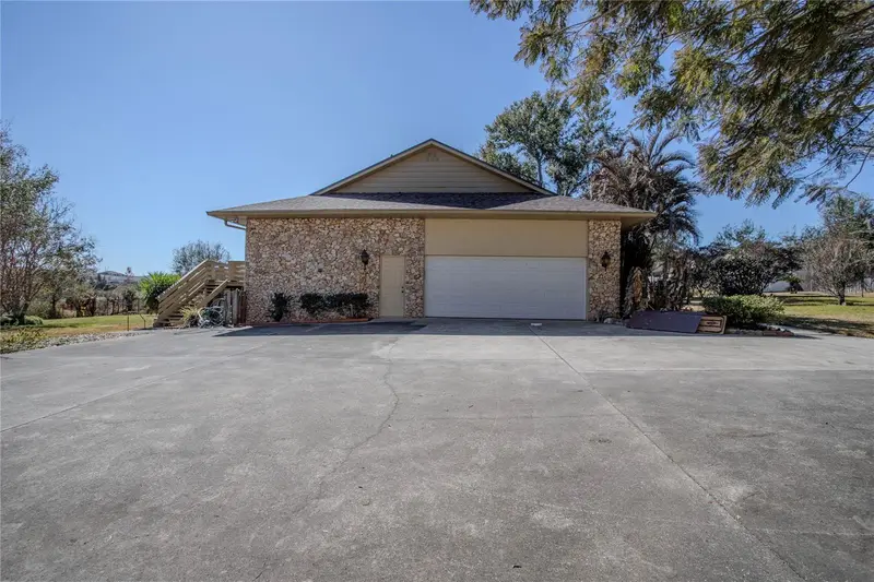 13 Hermosa Dr, FL