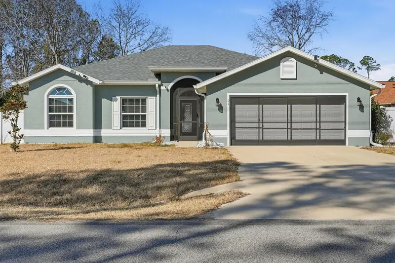 21 Rae Dr, FL