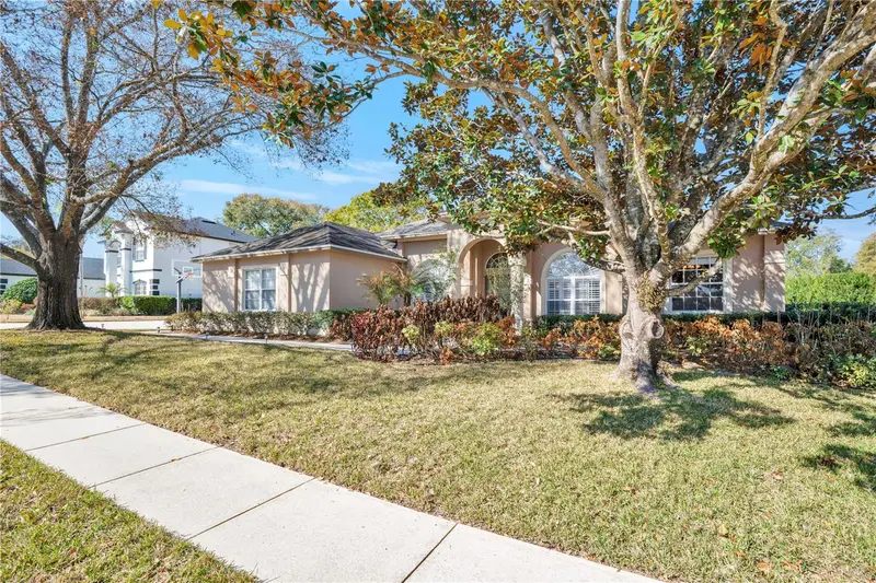 816 Mystic Oak Pl, FL