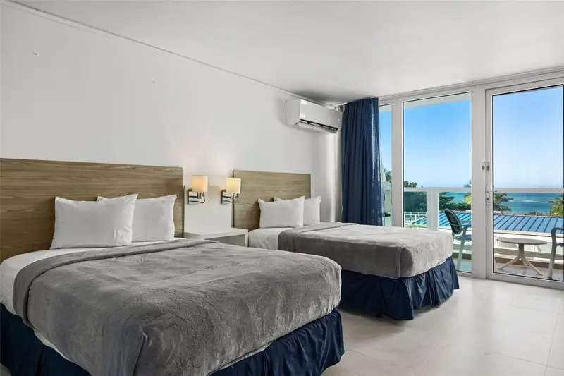 6165 Isla Verde Ave. #377, PR