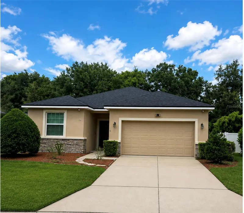2819 Holly Bluff Ct, FL