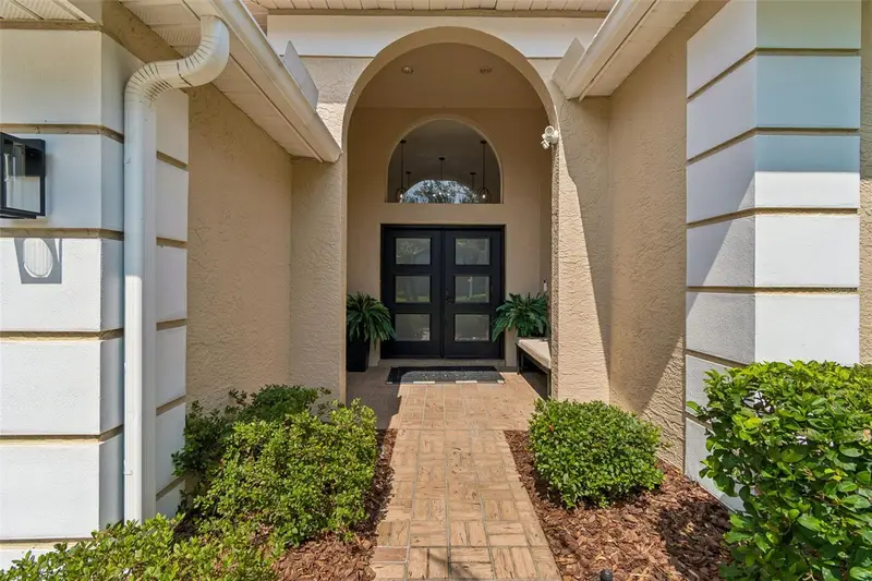17503 Edinburgh Dr, FL