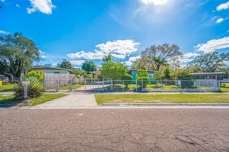 603 Westbrook Ave, FL