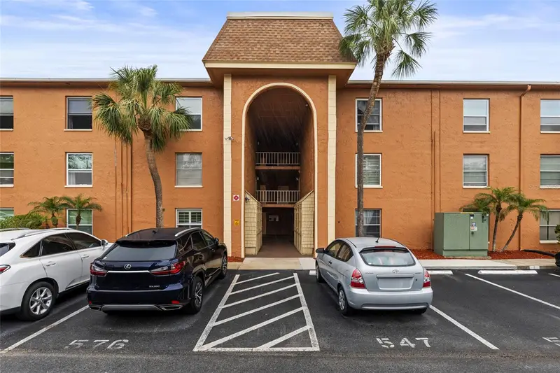 12760 Indian Rocks Rd #571, FL