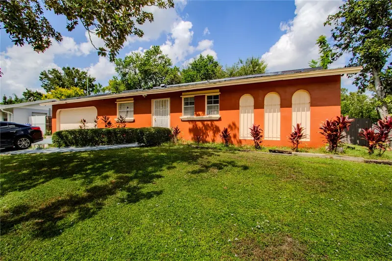 4825 Victory Dr, FL