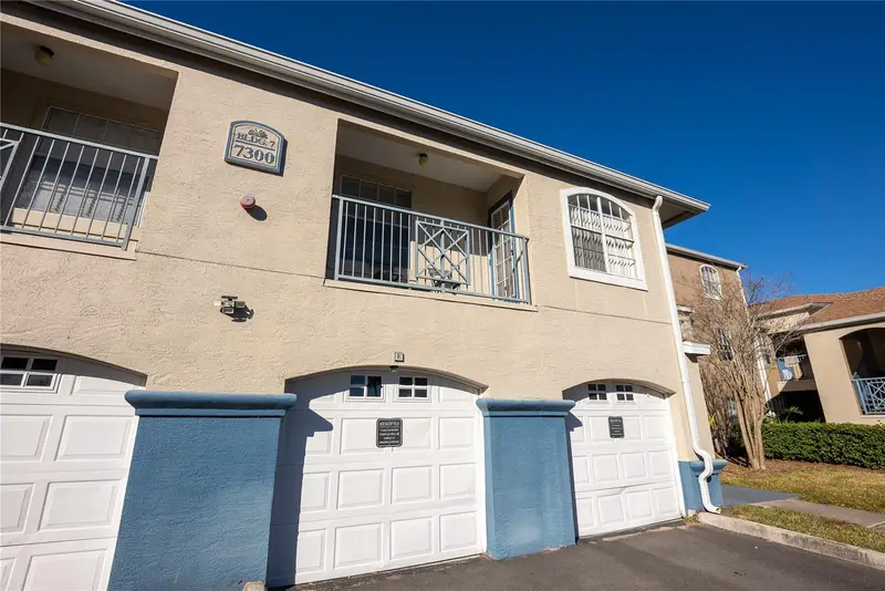 7300 Westpointe Blvd #729, FL