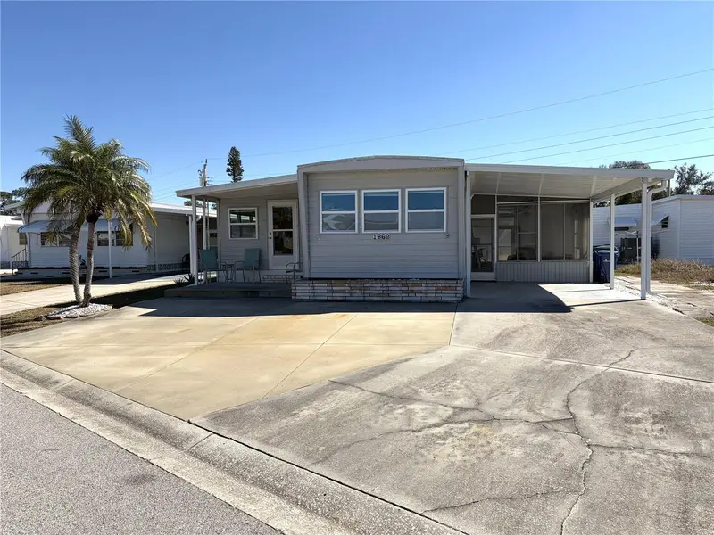 1862 Palm Springs St, FL