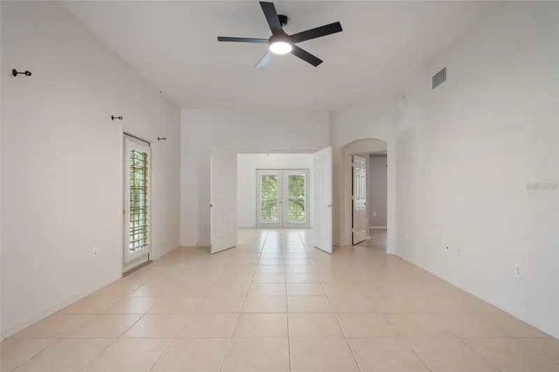 1007 Celebration Ave #201, FL