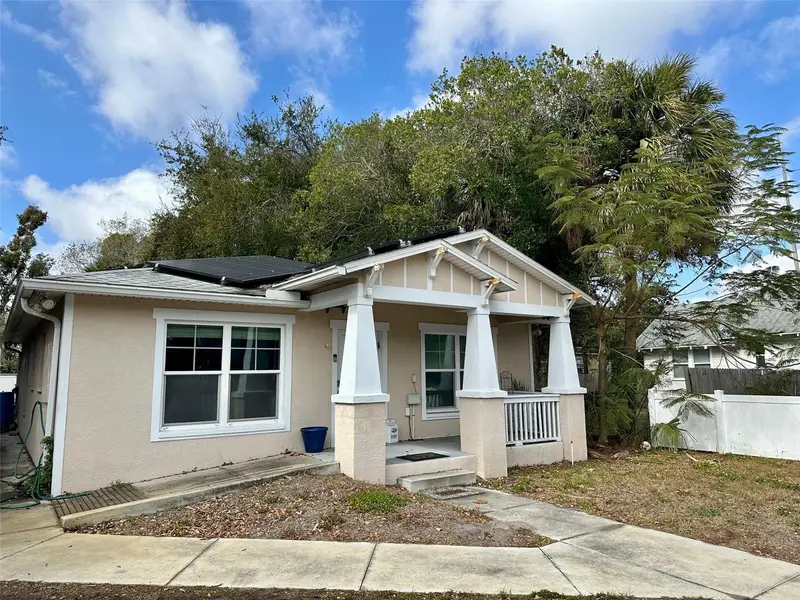 1121 Dr Martin Luther King Jr St S, FL