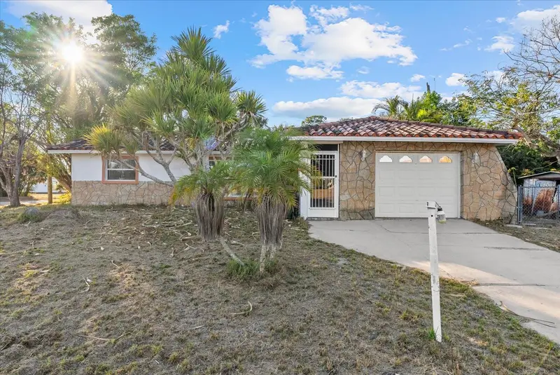 100 Siena Pl, FL