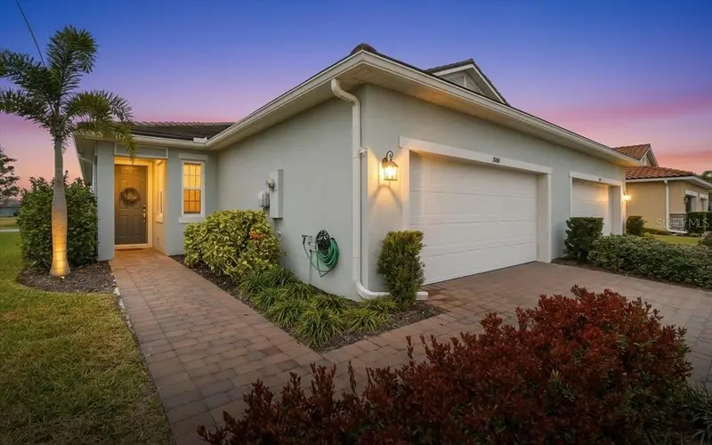 20461 Galileo Pl, FL