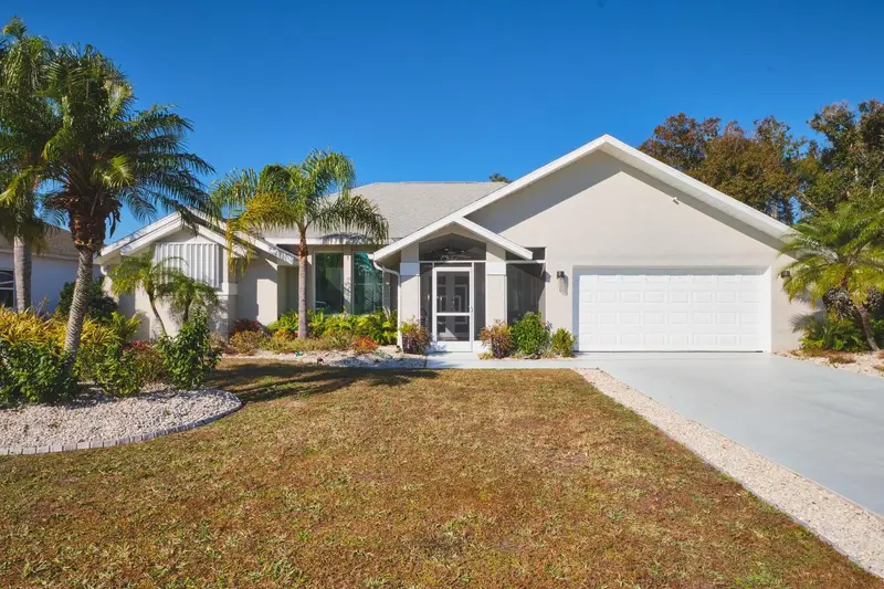25868 Aysen Dr, FL