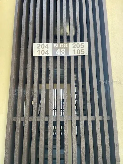 48 Club House Dr #204, FL
