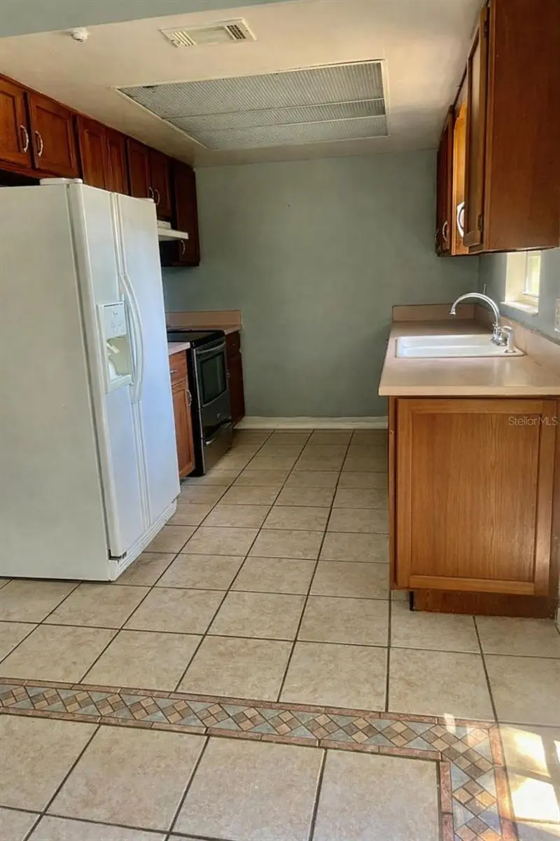 235 Crabtree Ave, FL