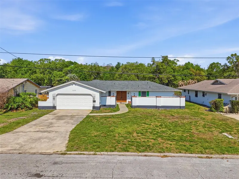 2325 Lauderdale Ct, FL