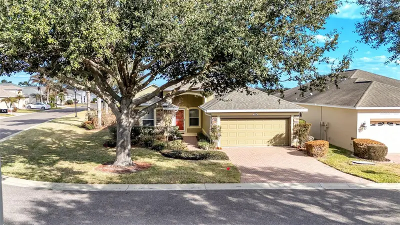 3588 Raleigh Dr, FL