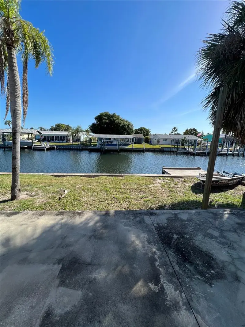 1037 Apollo Beach Blvd #D, FL