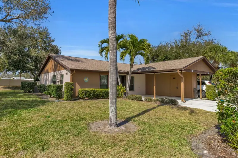1700 Curry Trl #35, FL