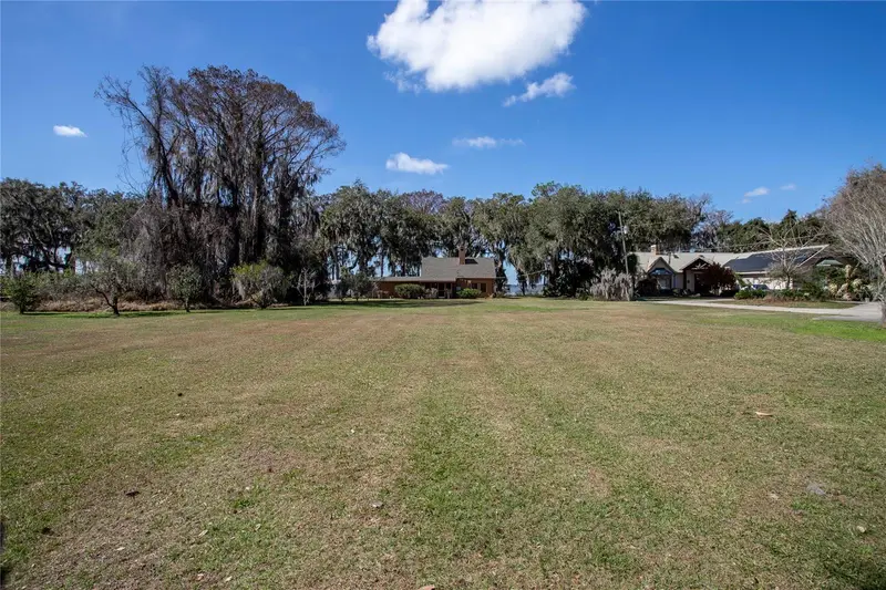 Tavares listing