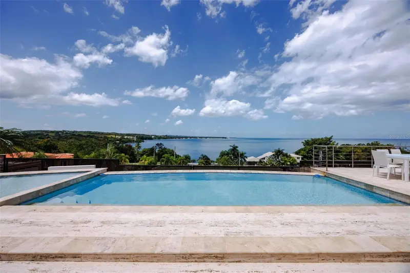 6 Paraiso Escondido, PR