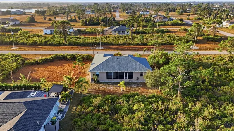 6 Transon Ln, FL